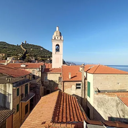 Ca' Du Marchin, Noli. Appartement